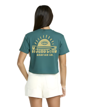 Cargar imagen en el visor de la galería, MUCHO LOVE CROP TOP TEE