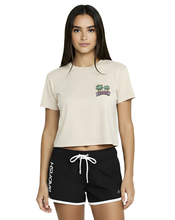 Cargar imagen en el visor de la galería, QUALITY CROP TOP TEE