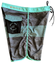 Cargar imagen en el visor de la galería, GLASSY