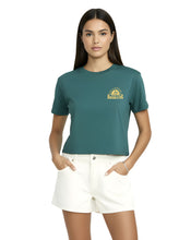 Cargar imagen en el visor de la galería, MUCHO LOVE CROP TOP TEE
