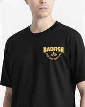Cargar imagen en el visor de la galería, SHARING THE STOKE TEE
