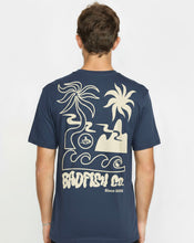 Cargar imagen en el visor de la galería, TREELINE TEE
