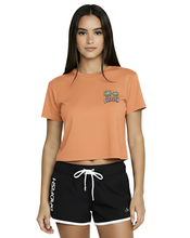 Cargar imagen en el visor de la galería, QUALITY CROP TOP TEE
