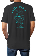 Cargar imagen en el visor de la galería, CHILL VIBES TEE
